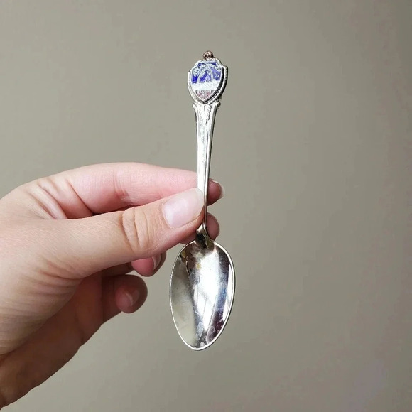 Collectible spoon​ - Picture 1 of 2